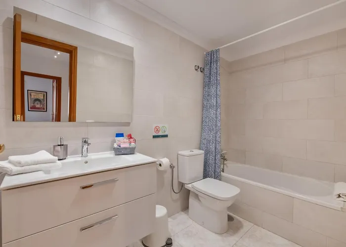 Cava * Арресифе